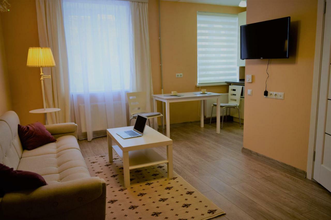 Central Comfortable One-Bedroom Apartment Кишинів Екстер'єр фото